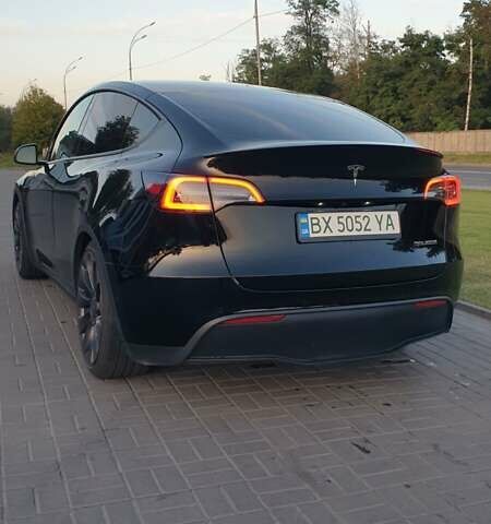 Черный Тесла Model Y, объемом двигателя 0 л и пробегом 115 тыс. км за 25200 $, фото 7 на Automoto.ua