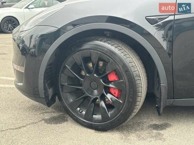 Черный Тесла Model Y, объемом двигателя 0 л и пробегом 127 тыс. км за 26990 $, фото 11 на Automoto.ua