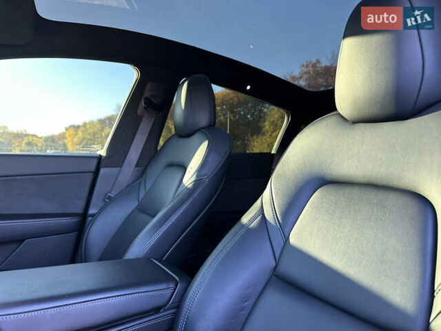Черный Тесла Model Y, объемом двигателя 0 л и пробегом 60 тыс. км за 22999 $, фото 17 на Automoto.ua