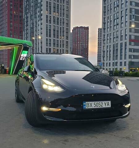 Черный Тесла Model Y, объемом двигателя 0 л и пробегом 115 тыс. км за 25200 $, фото 56 на Automoto.ua