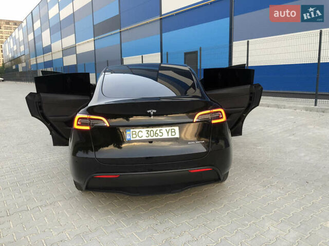 Черный Тесла Model Y, объемом двигателя 0 л и пробегом 63 тыс. км за 27500 $, фото 9 на Automoto.ua