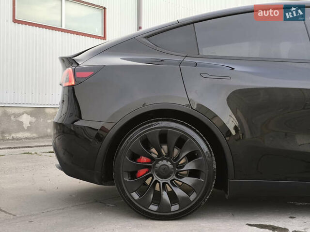 Черный Тесла Model Y, объемом двигателя 0 л и пробегом 57 тыс. км за 23950 $, фото 9 на Automoto.ua
