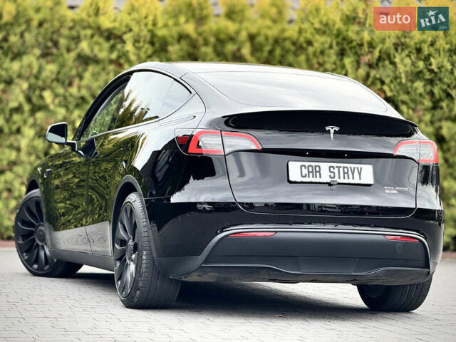 Чорний Тесла Model Y, об'ємом двигуна 0 л та пробігом 62 тис. км за 24999 $, фото 7 на Automoto.ua