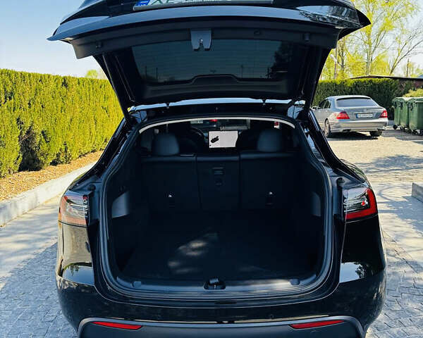 Чорний Тесла Model Y, об'ємом двигуна 0 л та пробігом 58 тис. км за 25000 $, фото 17 на Automoto.ua