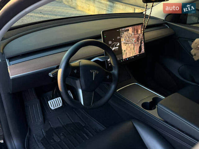 Черный Тесла Model Y, объемом двигателя 0 л и пробегом 60 тыс. км за 27500 $, фото 8 на Automoto.ua