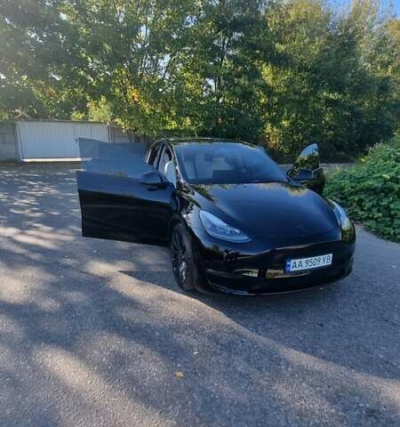 Черный Тесла Model Y, объемом двигателя 0 л и пробегом 82 тыс. км за 30000 $, фото 7 на Automoto.ua