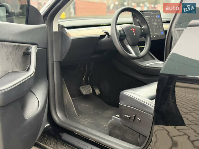 Черный Тесла Model Y, объемом двигателя 0 л и пробегом 55 тыс. км за 26300 $, фото 9 на Automoto.ua