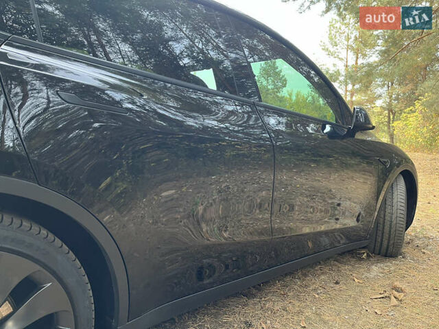 Черный Тесла Model Y, объемом двигателя 0 л и пробегом 125 тыс. км за 24400 $, фото 7 на Automoto.ua