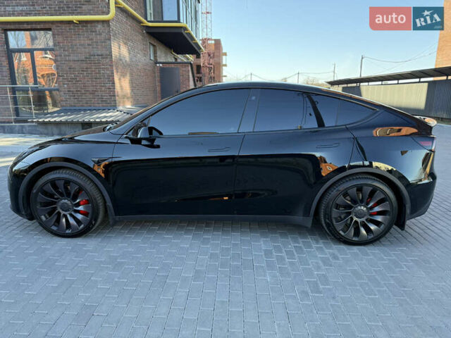 Черный Тесла Model Y, объемом двигателя 0 л и пробегом 68 тыс. км за 28500 $, фото 21 на Automoto.ua