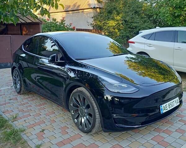Черный Тесла Model Y, объемом двигателя 0 л и пробегом 60 тыс. км за 26500 $, фото 18 на Automoto.ua