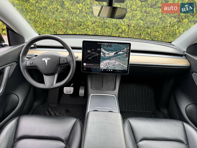 Чорний Тесла Model Y, об'ємом двигуна 0 л та пробігом 62 тис. км за 24999 $, фото 42 на Automoto.ua