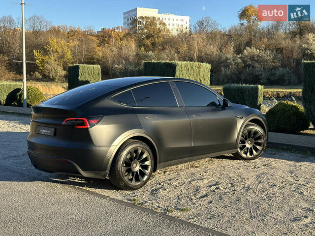 Черный Тесла Model Y, объемом двигателя 0 л и пробегом 60 тыс. км за 22999 $, фото 11 на Automoto.ua