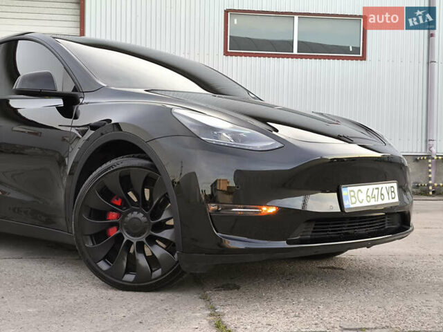 Черный Тесла Model Y, объемом двигателя 0 л и пробегом 57 тыс. км за 23950 $, фото 3 на Automoto.ua