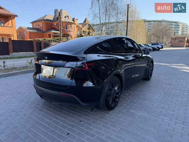 Черный Тесла Model Y, объемом двигателя 0 л и пробегом 68 тыс. км за 28500 $, фото 51 на Automoto.ua