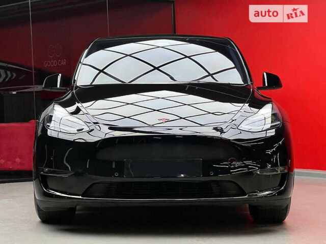 Черный Тесла Model Y, объемом двигателя 0 л и пробегом 42 тыс. км за 33500 $, фото 1 на Automoto.ua