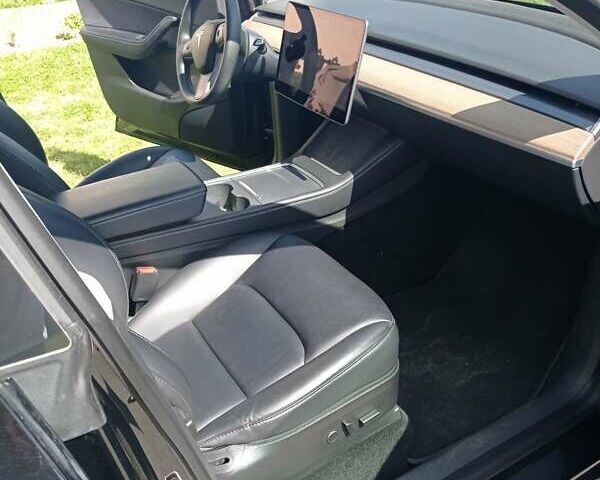 Черный Тесла Model Y, объемом двигателя 0 л и пробегом 47 тыс. км за 21500 $, фото 20 на Automoto.ua