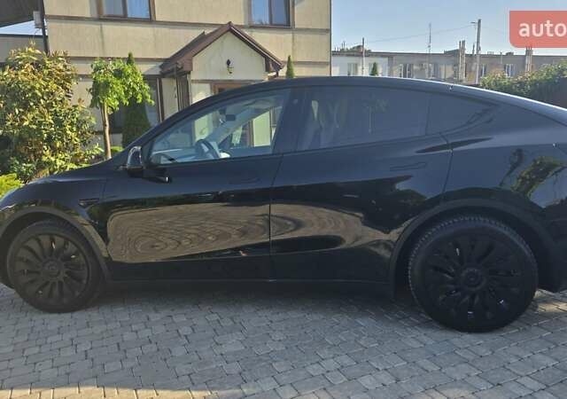 Черный Тесла Model Y, объемом двигателя 0 л и пробегом 98 тыс. км за 24700 $, фото 7 на Automoto.ua