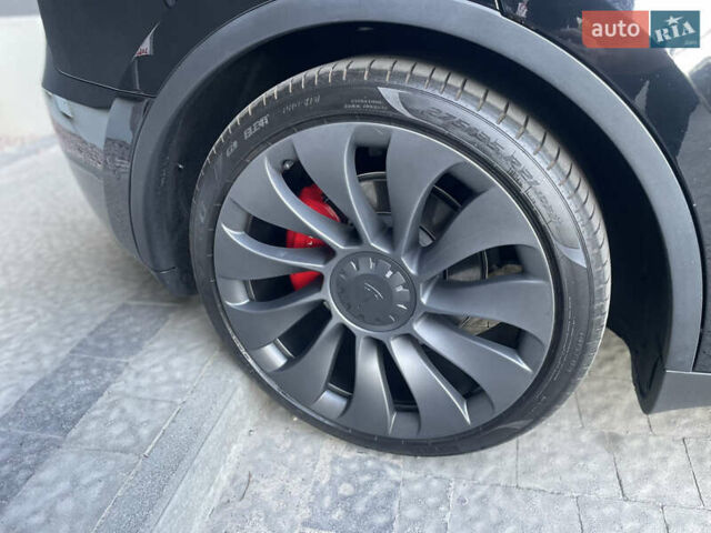 Черный Тесла Model Y, объемом двигателя 0 л и пробегом 77 тыс. км за 22700 $, фото 9 на Automoto.ua