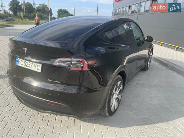 Чорний Тесла Model Y, об'ємом двигуна 0 л та пробігом 43 тис. км за 28300 $, фото 23 на Automoto.ua