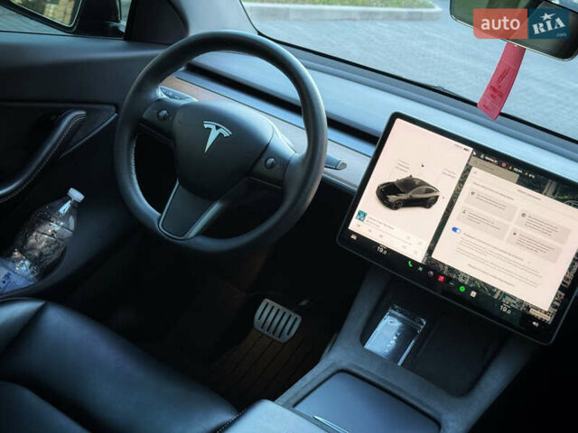 Черный Тесла Model Y, объемом двигателя 0 л и пробегом 68 тыс. км за 28500 $, фото 147 на Automoto.ua