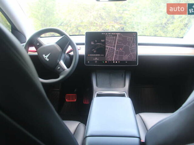 Черный Тесла Model Y, объемом двигателя 0 л и пробегом 56 тыс. км за 27499 $, фото 12 на Automoto.ua