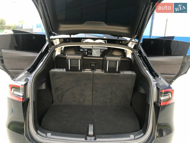 Черный Тесла Model Y, объемом двигателя 0 л и пробегом 63 тыс. км за 27500 $, фото 19 на Automoto.ua