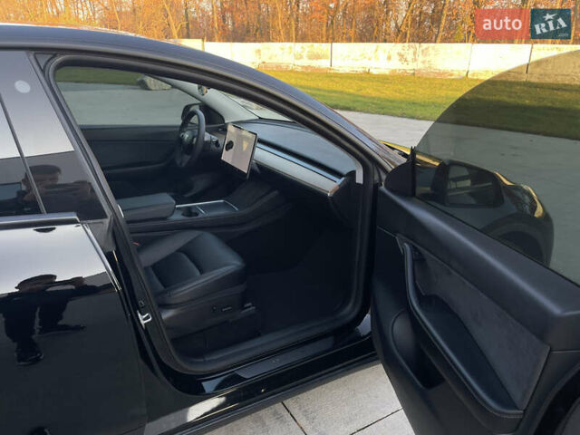 Чорний Тесла Model Y, об'ємом двигуна 0 л та пробігом 116 тис. км за 21800 $, фото 34 на Automoto.ua