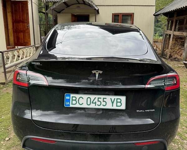 Черный Тесла Model Y, объемом двигателя 0 л и пробегом 78 тыс. км за 27500 $, фото 2 на Automoto.ua
