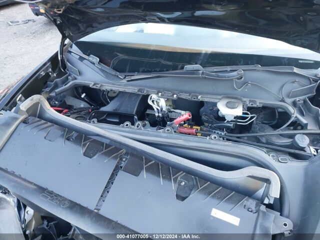Черный Тесла Model Y, объемом двигателя 0 л и пробегом 43 тыс. км за 16600 $, фото 11 на Automoto.ua