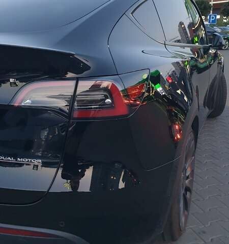 Черный Тесла Model Y, объемом двигателя 0 л и пробегом 115 тыс. км за 25200 $, фото 5 на Automoto.ua