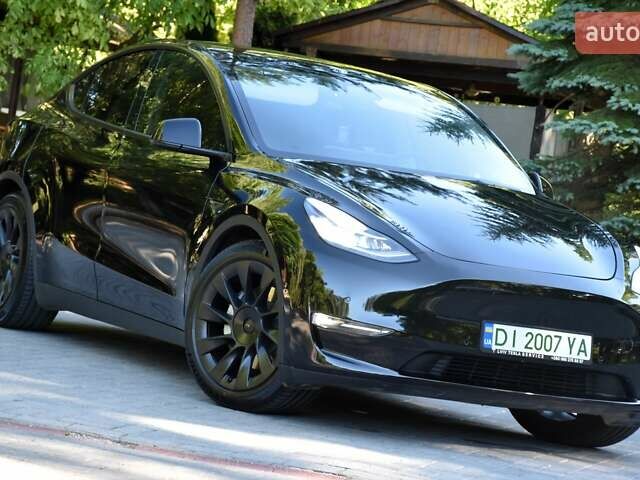 Черный Тесла Model Y, объемом двигателя 0 л и пробегом 82 тыс. км за 24950 $, фото 6 на Automoto.ua