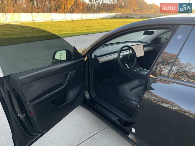 Чорний Тесла Model Y, об'ємом двигуна 0 л та пробігом 116 тис. км за 21800 $, фото 30 на Automoto.ua
