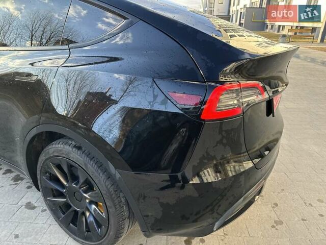 Черный Тесла Model Y, объемом двигателя 0 л и пробегом 59 тыс. км за 24900 $, фото 35 на Automoto.ua