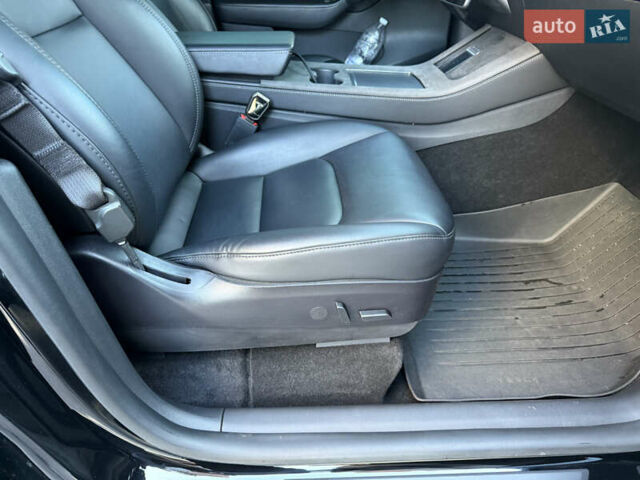 Черный Тесла Model Y, объемом двигателя 0 л и пробегом 68 тыс. км за 28500 $, фото 125 на Automoto.ua