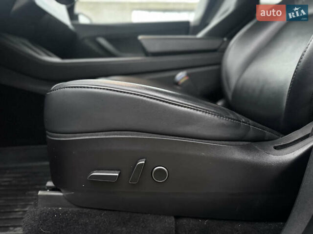 Чорний Тесла Model Y, об'ємом двигуна 0 л та пробігом 13 тис. км за 24500 $, фото 22 на Automoto.ua