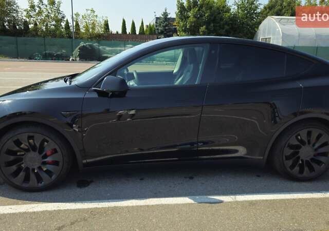 Черный Тесла Model Y, объемом двигателя 0 л и пробегом 99 тыс. км за 27000 $, фото 8 на Automoto.ua