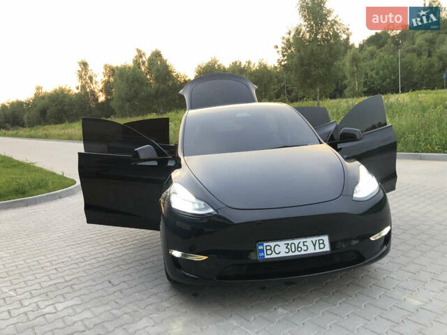 Черный Тесла Model Y, объемом двигателя 0 л и пробегом 63 тыс. км за 27500 $, фото 12 на Automoto.ua