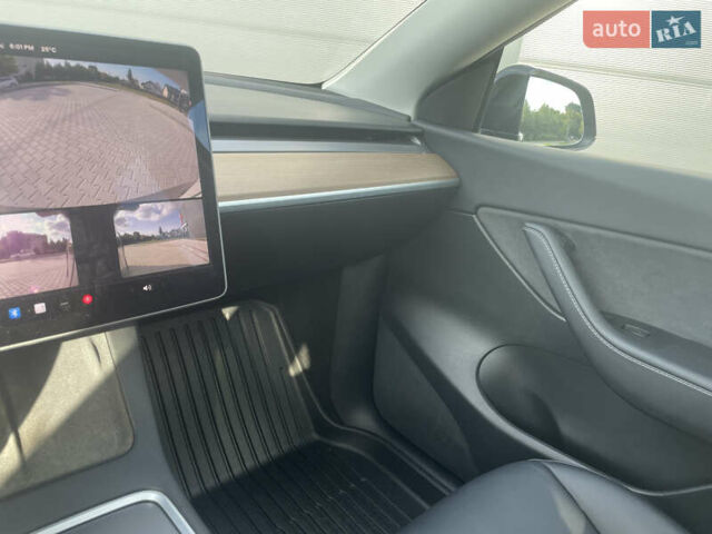 Чорний Тесла Model Y, об'ємом двигуна 0 л та пробігом 43 тис. км за 28300 $, фото 16 на Automoto.ua