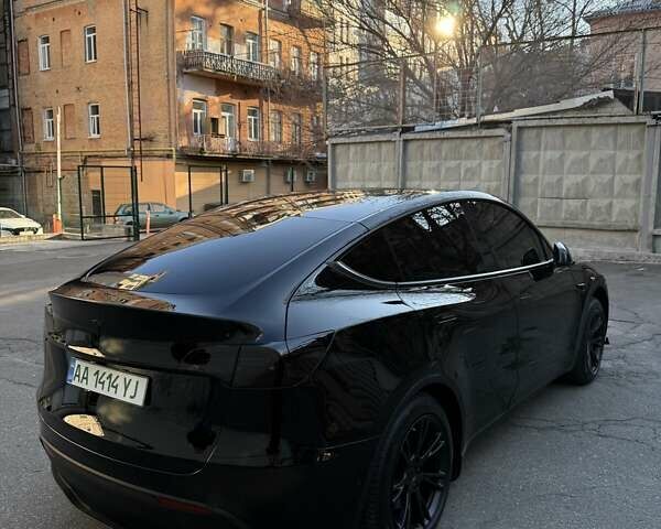 Черный Тесла Model Y, объемом двигателя 0 л и пробегом 59 тыс. км за 28999 $, фото 7 на Automoto.ua