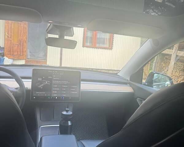 Черный Тесла Model Y, объемом двигателя 0 л и пробегом 78 тыс. км за 27500 $, фото 6 на Automoto.ua