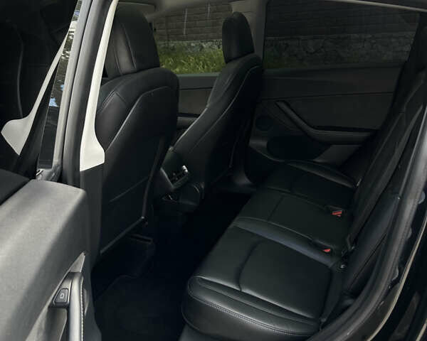 Чорний Тесла Model Y, об'ємом двигуна 0 л та пробігом 47 тис. км за 28000 $, фото 5 на Automoto.ua