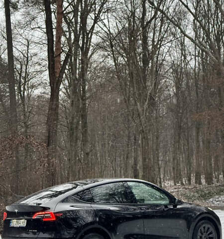 Черный Тесла Model Y, объемом двигателя 0 л и пробегом 44 тыс. км за 31499 $, фото 5 на Automoto.ua