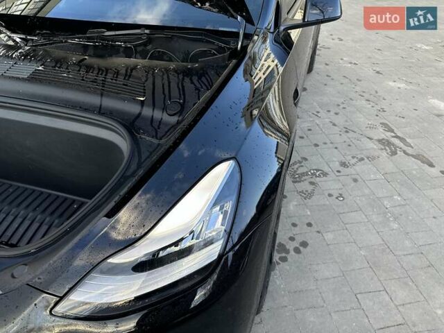 Черный Тесла Model Y, объемом двигателя 0 л и пробегом 59 тыс. км за 24900 $, фото 42 на Automoto.ua