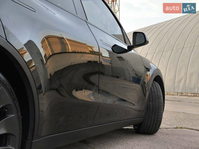 Черный Тесла Model Y, объемом двигателя 0 л и пробегом 57 тыс. км за 23950 $, фото 13 на Automoto.ua