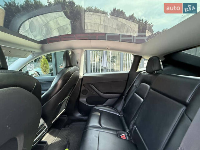 Чорний Тесла Model Y, об'ємом двигуна 0 л та пробігом 26 тис. км за 28400 $, фото 30 на Automoto.ua