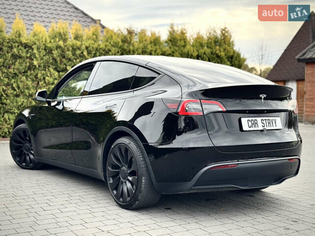 Чорний Тесла Model Y, об'ємом двигуна 0 л та пробігом 62 тис. км за 24999 $, фото 8 на Automoto.ua