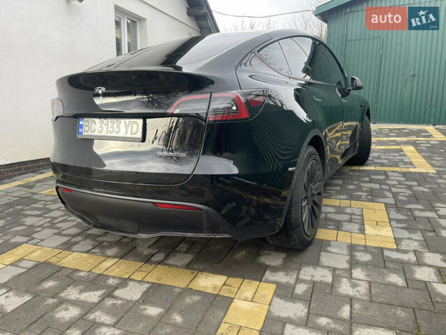Черный Тесла Model Y, объемом двигателя 0 л и пробегом 67 тыс. км за 27500 $, фото 13 на Automoto.ua