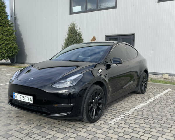 Черный Тесла Model Y, объемом двигателя 0 л и пробегом 31 тыс. км за 25990 $, фото 4 на Automoto.ua