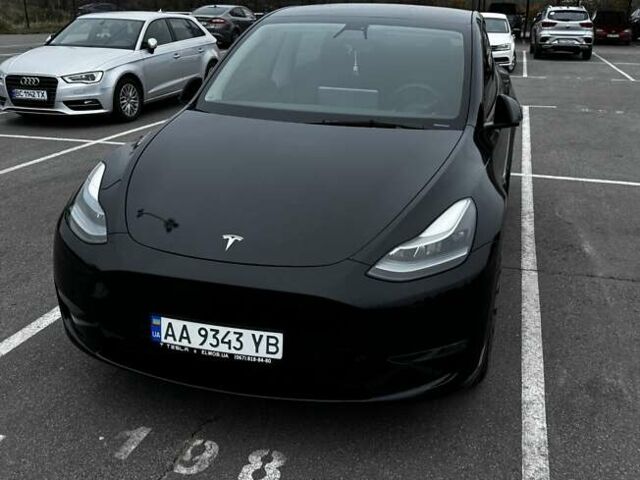 Черный Тесла Model Y, объемом двигателя 0 л и пробегом 46 тыс. км за 34000 $, фото 6 на Automoto.ua