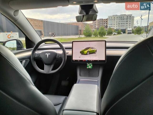 Черный Тесла Model Y, объемом двигателя 0 л и пробегом 23 тыс. км за 30500 $, фото 31 на Automoto.ua